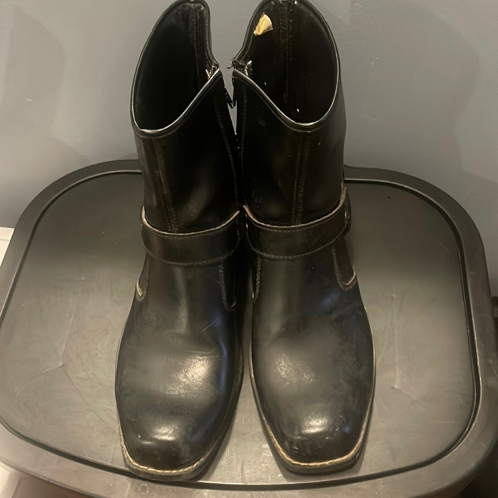 Low cut buckle black motorcycle boots size 12